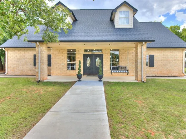 2358 W Lake Way, Blanchard, OK 73010
