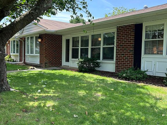 4th image of 1094D Argyll Circle