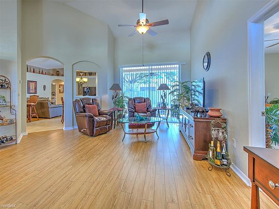 5th image of 4309R Brooke Dr