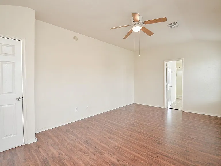 20903 Hamlet Ridge Ln — Photo 17