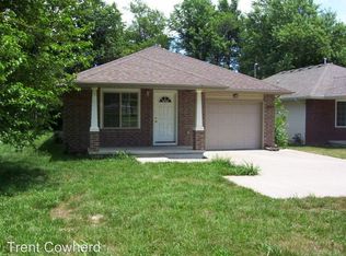 1944 N Golden Ave, Springfield, MO 65802