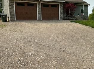 7030 Jones Rd, Nashport, OH 43830