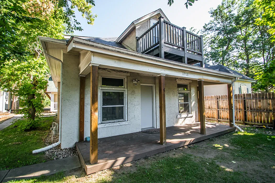 1921 Arapahoe Ave — Photo 1