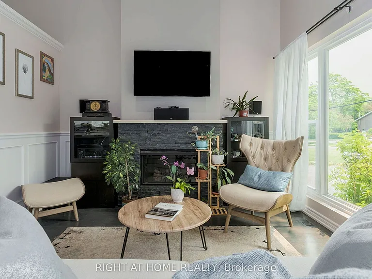 60 Brookridge Dr — Photo 17