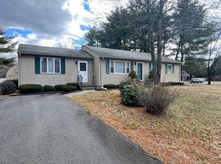 34 Stony Hill Rd, Hampden, MA 01036