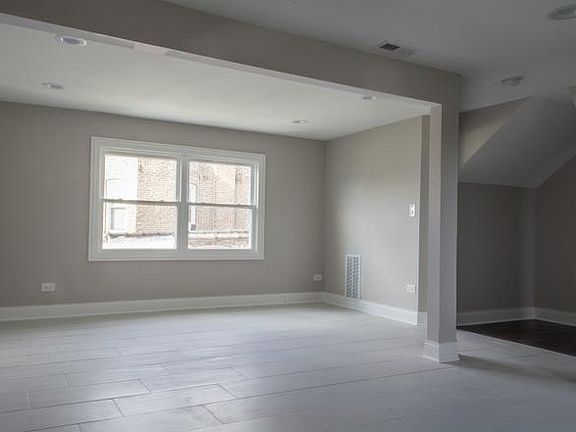 3rd image of 1918 S 56th Ct #2