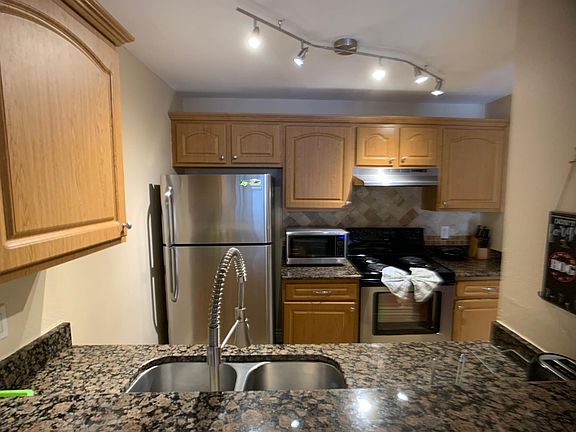 2nd image of 4756 Walden Cir #38
