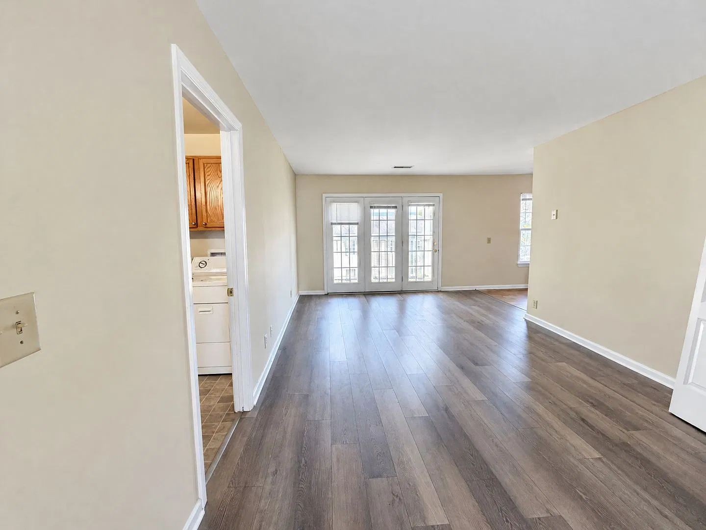 1264 Villa Lane- F — Photo 2
