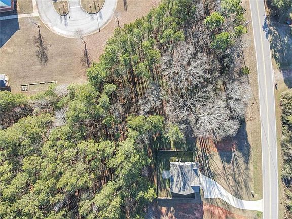 5th image of 1511 New Hope Rd