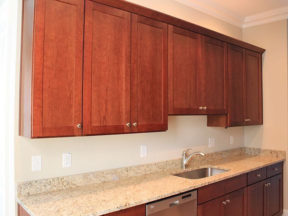 350 Green Oak Kitchen