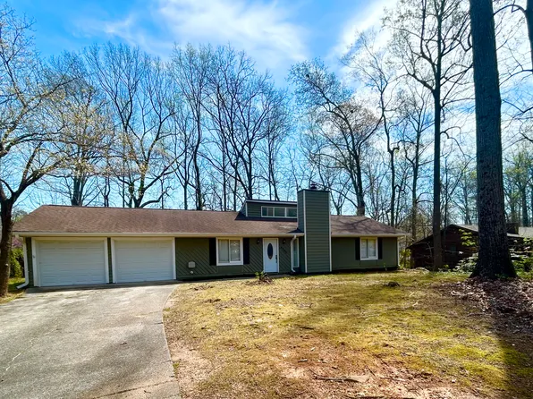 4360 E Brandon Dr NE, Marietta, GA 30066