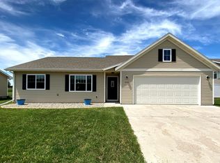 203 Lilac Ave, Aurora, SD 57002
