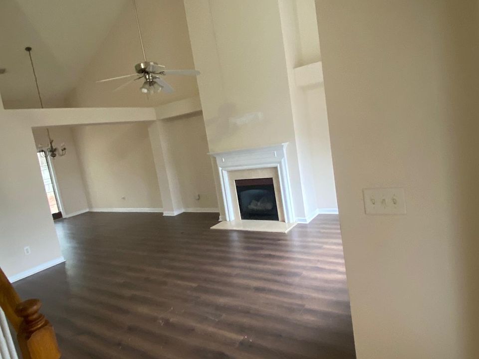 1st image of 718 Parc River Blvd