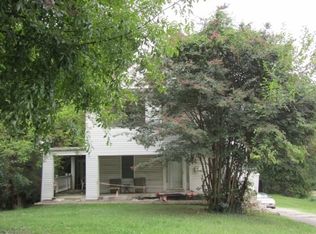 25 Wade Ave, Catonsville, MD 21228