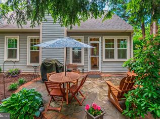 20523 Pembridge Ct, Sterling, VA 20165
