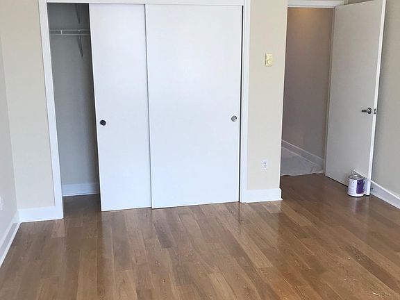 4th image of 1130 Mariposa St APT 1