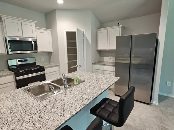 4149 Crooked Bend Dr, Crowley, TX 76036