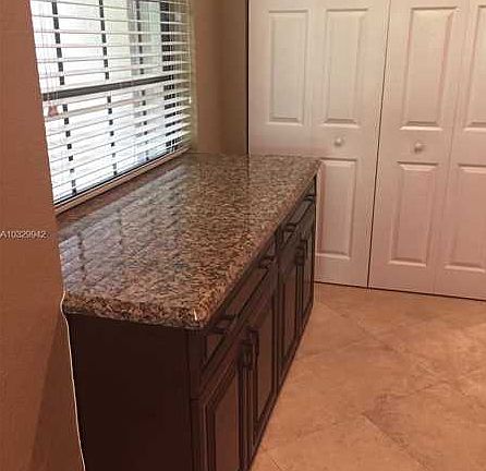4th image of 3945 Orange Tree Ln #0