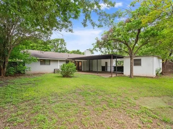 2025 Lenamon St, Waco, TX 76710