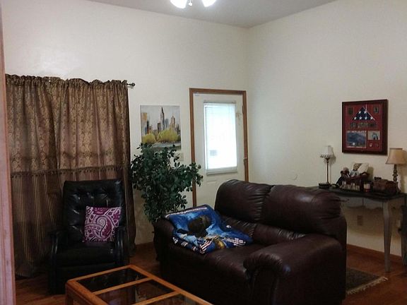3rd image of 12 Boller Dr