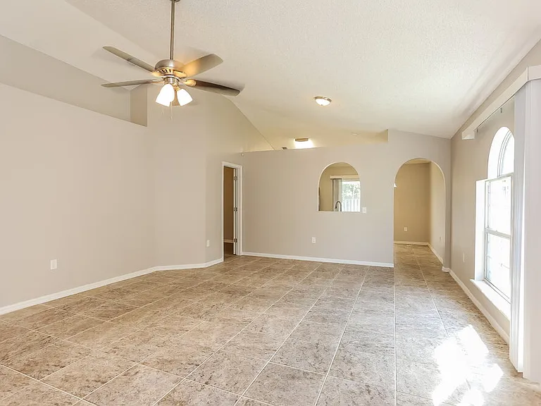 3467 Net Ct — Photo 6