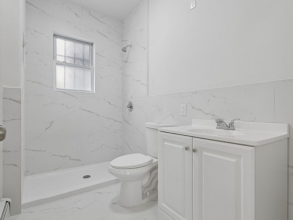 1st image of 55 Hawkins St APT 1