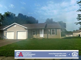 6835 Boston Dr, Newburgh, IN 47630