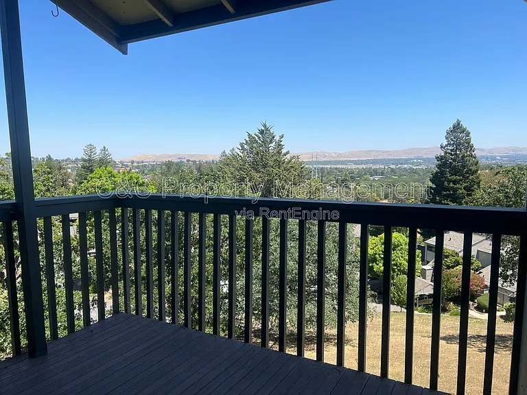 1538 Ashwood Dr — Photo 12