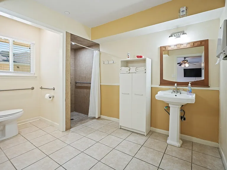 1218 S Johnson St — Photo 25