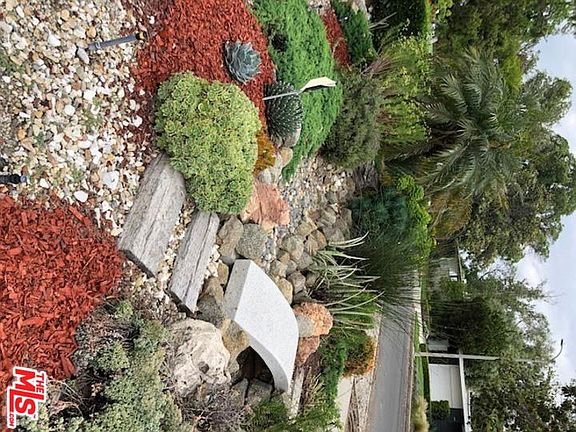 3rd image of 6061 Mary Ellen Ave