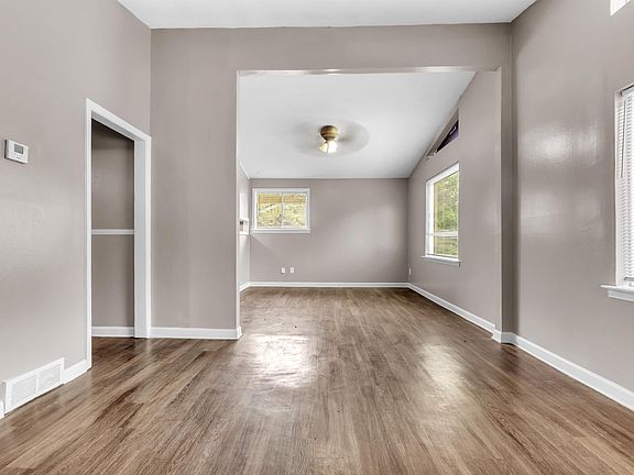 5th image of 3526 Pueblo Ave