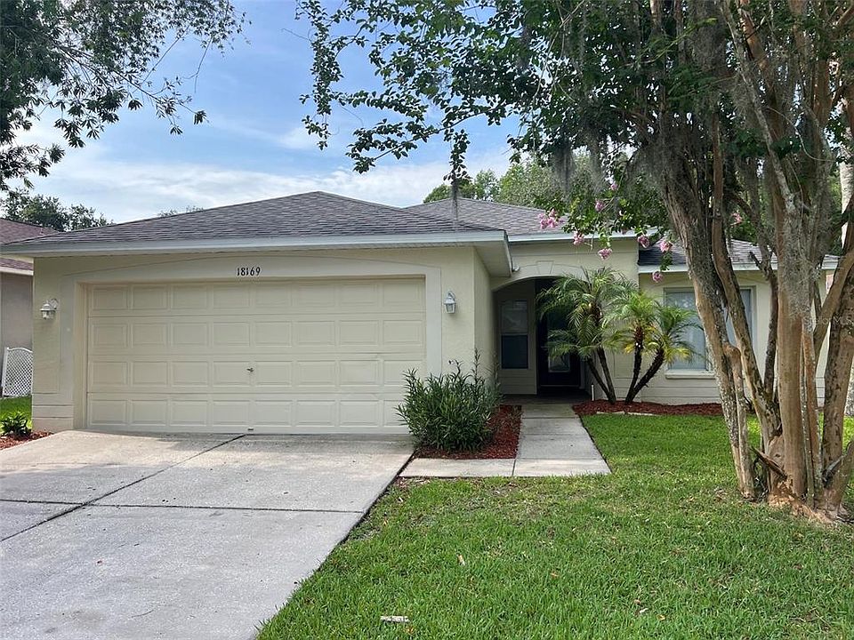 1st image of 18169 Sandy Pointe Dr