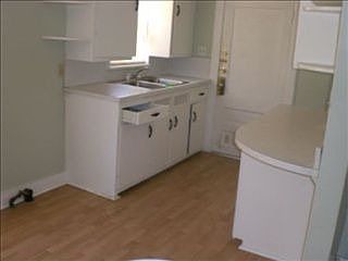 2nd image of 314 W Mishawaka Ave