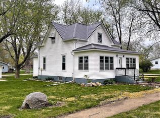1001 Byron St, Stratford, IA 50249
