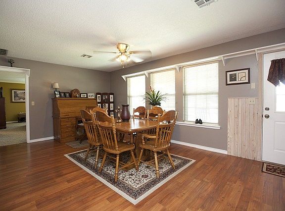Wood floors in eat-in kitchen