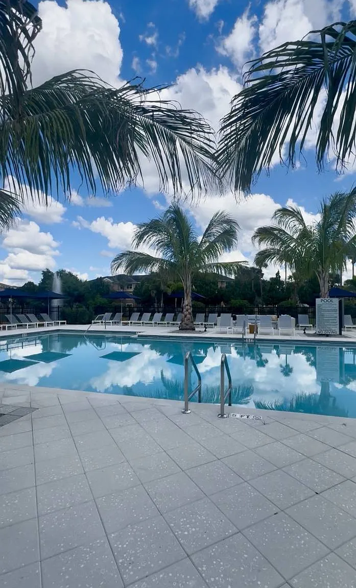 5543 N 22nd St in Tampa, FL 33610 — Photo 2