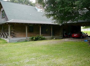 208 Ellis School Rd, Highlands, TX 77562