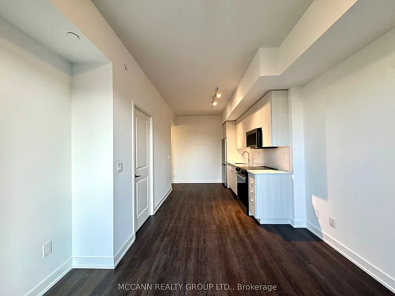 2075 Lakeshore Rd #301 — Photo 14