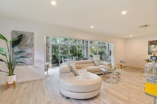 415 Pine Tree Ct #17 — Photo 8
