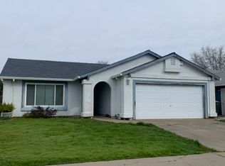 8259 Summer Falls Cir, Sacramento, CA 95828