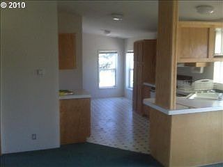 3rd image of 5545 SE Coyote Ln