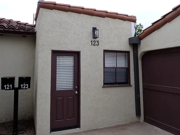 123 N Waverly St, Orange, CA 92866