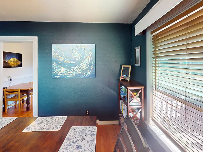 186 E St — Photo 13