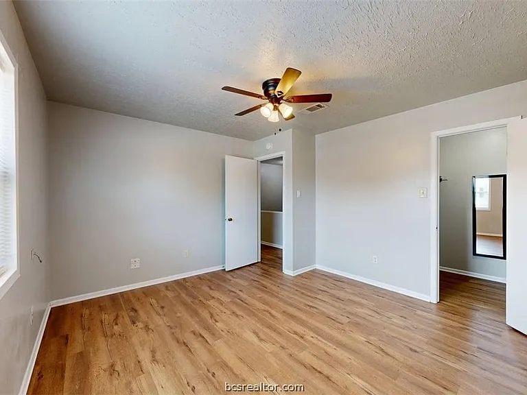 1327 Airline Dr — Photo 14