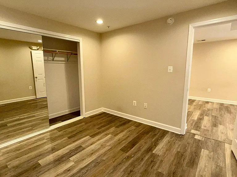 817 Linslade St #LL — Photo 14