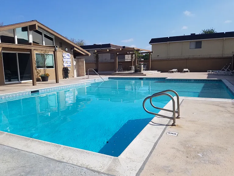 12527 Vicente Pl — Photo 9