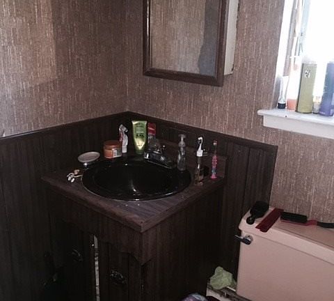 4th image of 817 Marilyn Ln