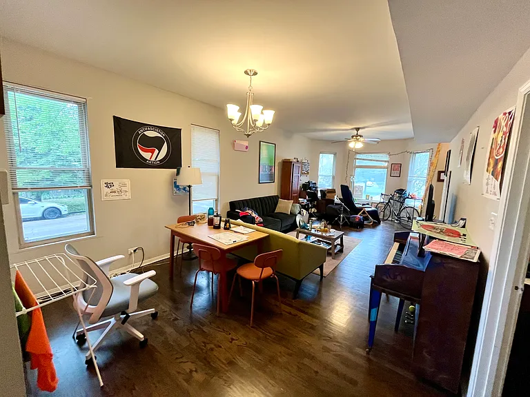 3435 W McLean Ave #1F — Photo 5