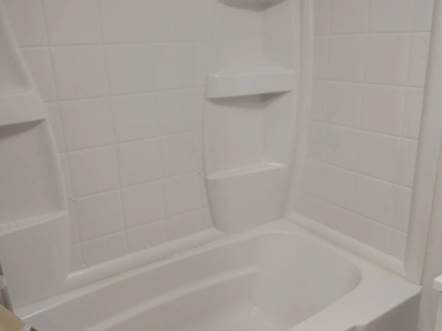 2 bed, 700 sqft, $1,700 — Photo 2