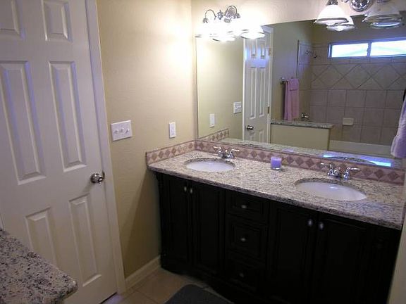5th image of 8507 Yaupon Springs Cir